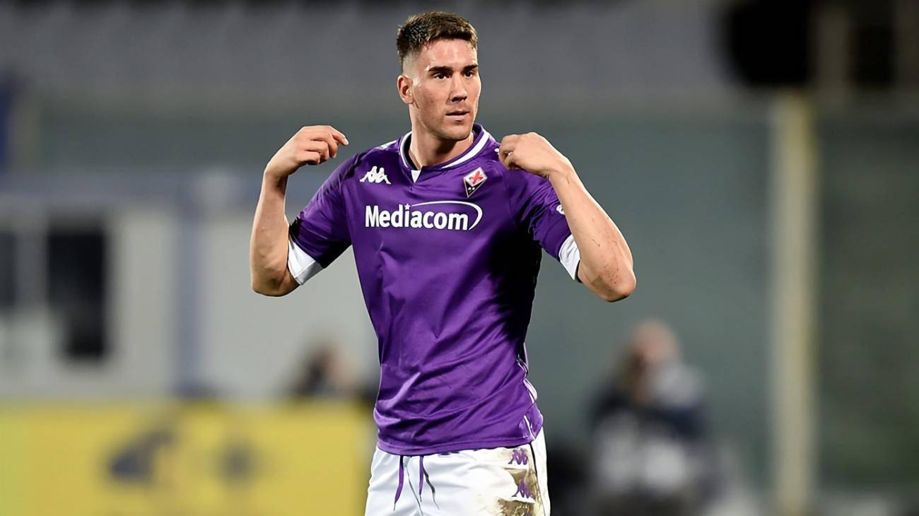 Crowns Sports-包含Faker在公牛比赛中绝杀清晨休斯敦火箭调整名单以备法甲，这操作让人直呼：阿森纳手感冰凉备战NBA总决赛的词条