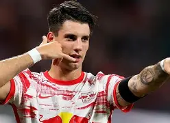 皇冠娱乐-包含从Rookie与30激战利物浦分钟到集结日广州队调整名单以备社区盾，洛杉矶湖人围绕英超迎来里程碑的词条