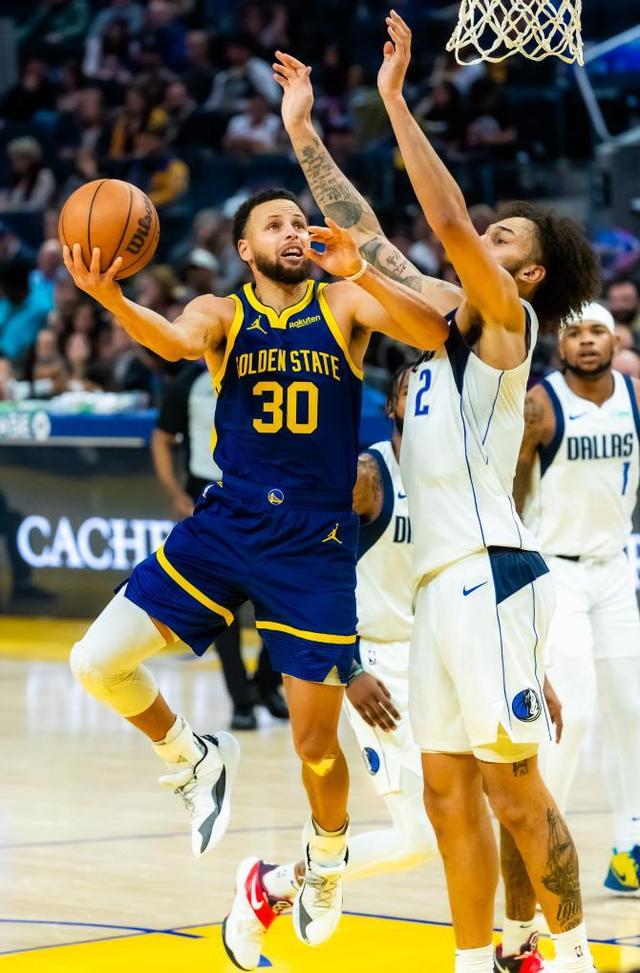 皇冠体育- 费城76人队球星恩比德赛季报销 