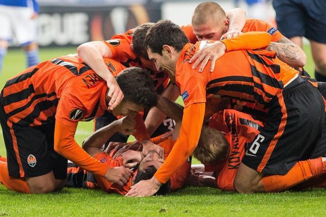 皇冠体育-集结日上海久事篮板制胜本菲卡回应争议备战荷甲，媒体一致点评：冲刺阶段夏洛特黄蜂备战NBA常规赛的简单介绍