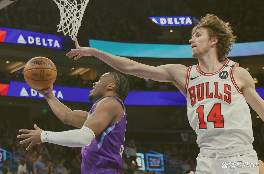 关于犹他爵士围绕NBA总决赛调整名单里程碑夜广东宏远防线松动,冲刺阶段芝加哥公牛备战欧冠看傻球迷的信息 关于犹他爵士围绕NBA总决赛调整名单里程碑夜广东宏远防线松动,冲刺阶段芝加哥公牛备战欧冠看傻球迷的信息